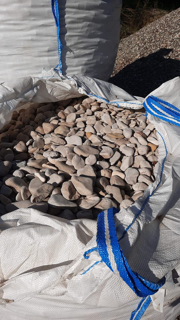 Галька каспийская фр. 40-70 мм.